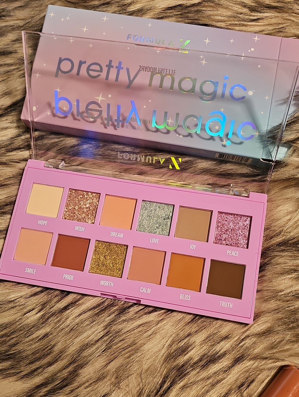 Pretty Magic Eyeshadow Palette - Pink